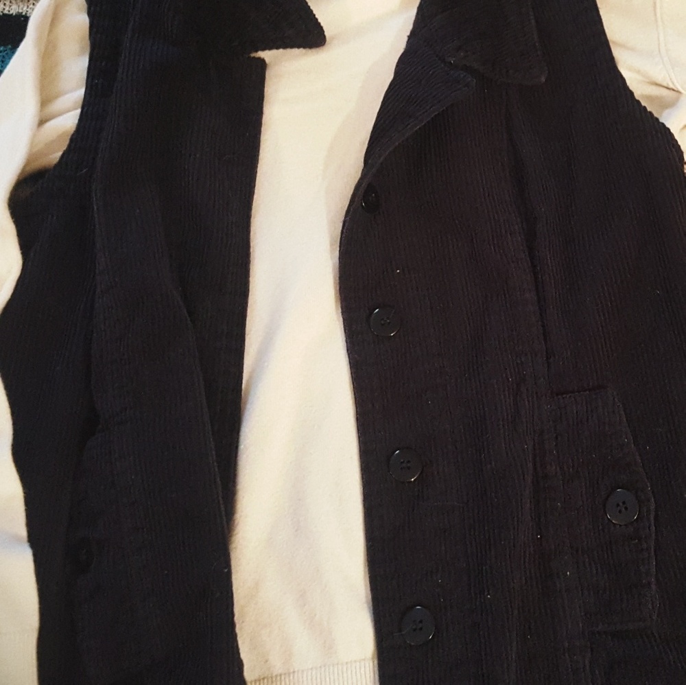🖤Hot !!🍎🖤Vest bundle - Picture 3 of 3